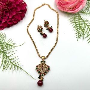 2 Left!⚜️Bollywood Ornate Crystal Necklace & Earring Set